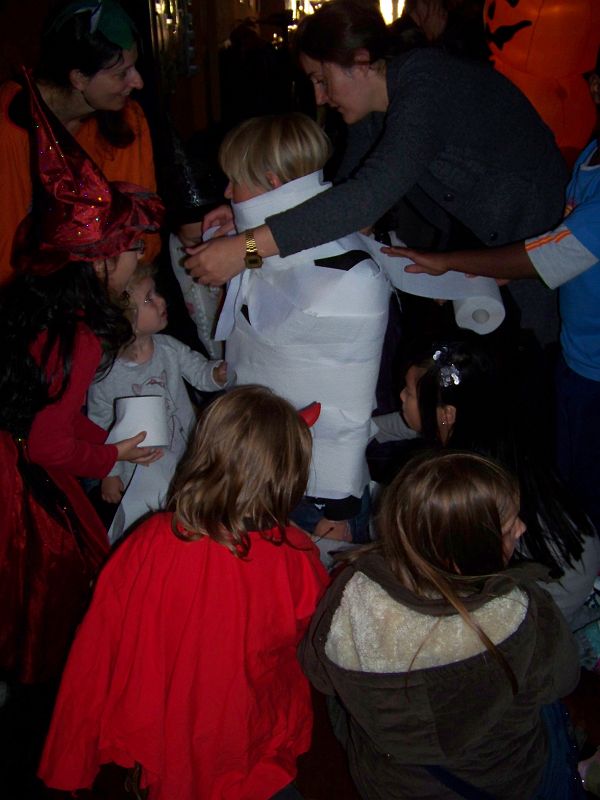 2011-10-26 Kinderhalloween 042